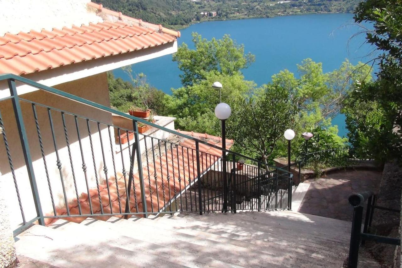 Ferienwohnung Relax Sul Lago Genzano di Roma Exterior foto